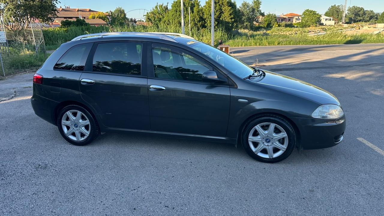 Fiat Croma 1.9 Multijet 16V Must