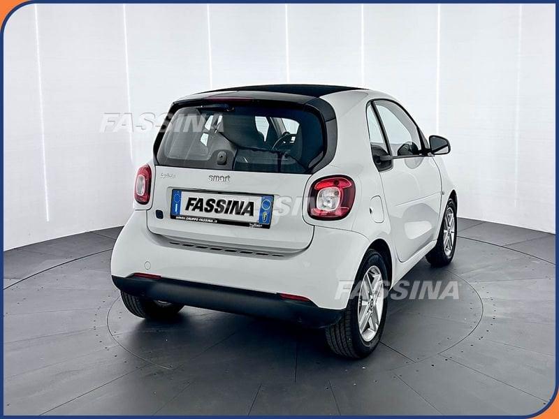 smart fortwo EQ Pure 22KW