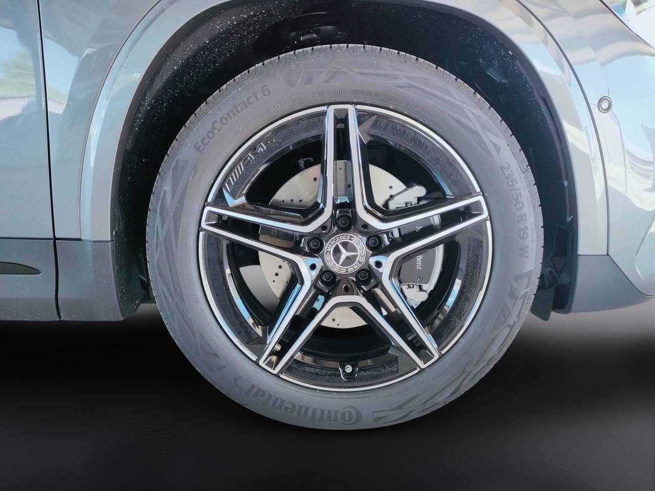 Mercedes-Benz GLA 200 d