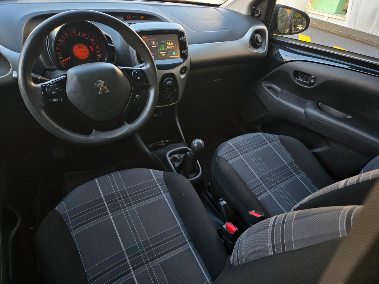 Peugeot 108 2018 Km 78. 000 Certificati Garanzia 12