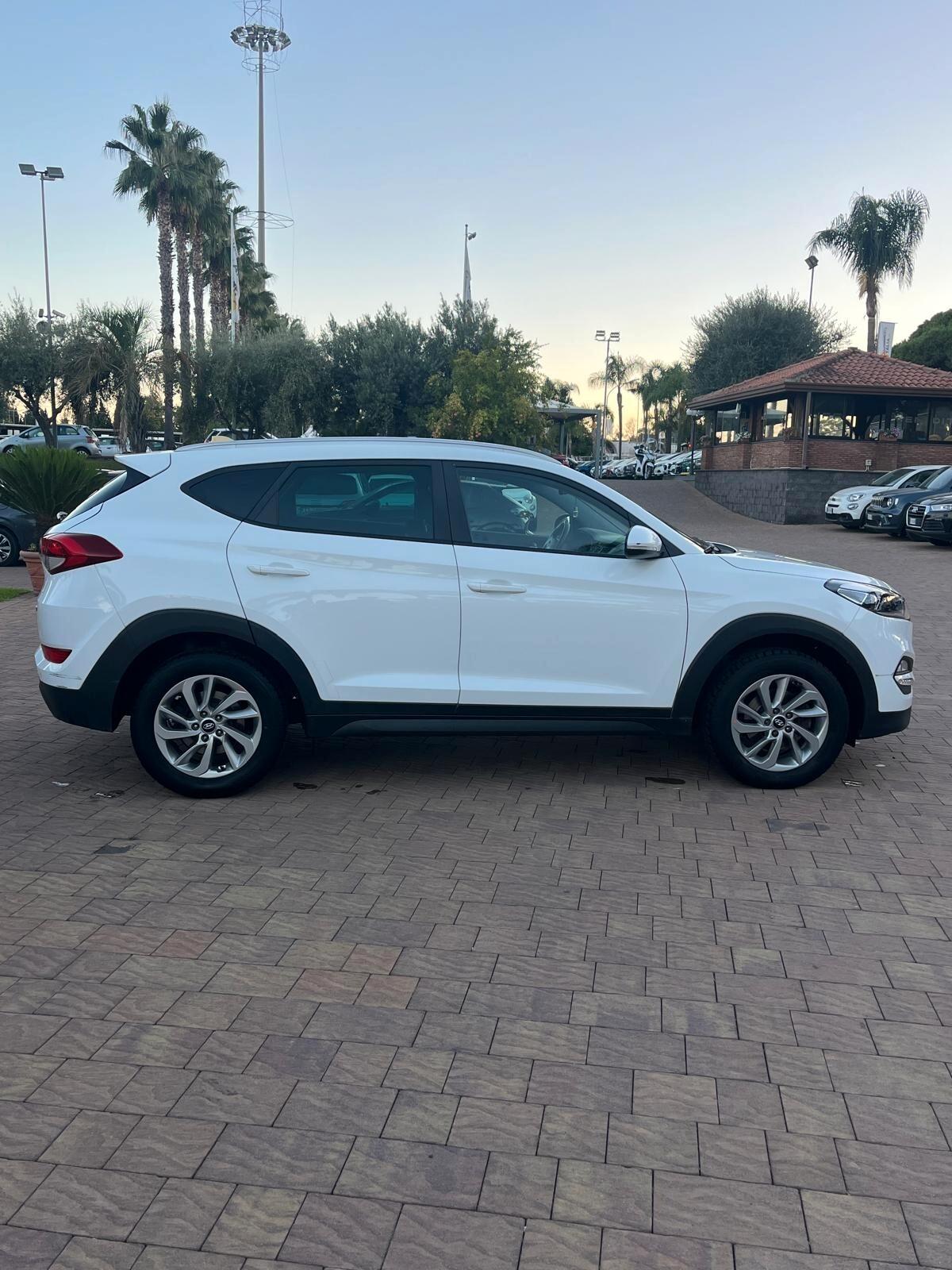 Hyundai Tucson 1.7 CRDi Sound Edition