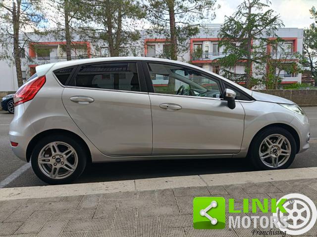 FORD Fiesta 1.4 aut. 5 porte Titanium