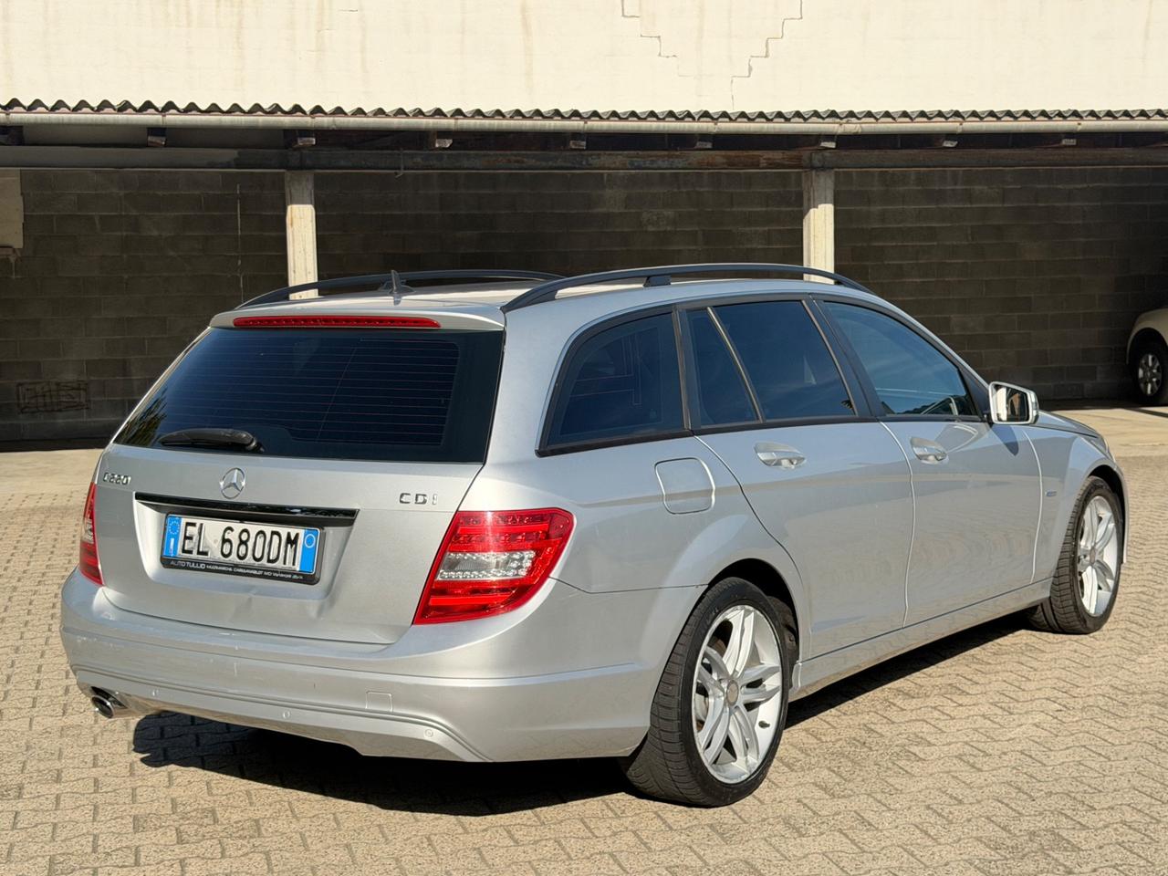Mercedes-benz C 220 CDI BlueEFFICIENCY Avantgarde