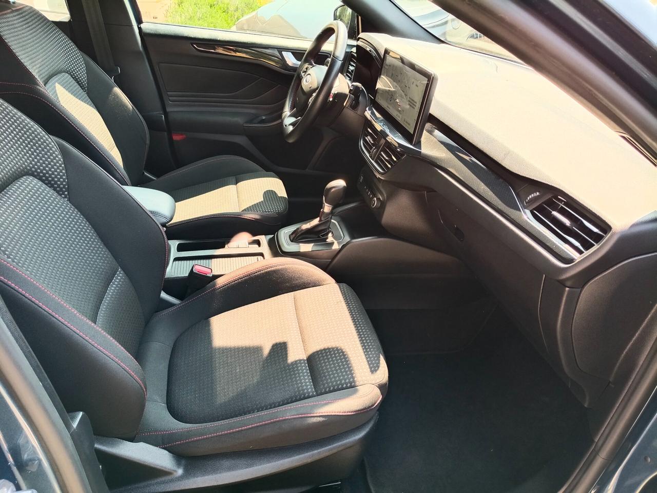 Ford Focus 1.0 EcoBoost Hybrid 125 CV SW AUTO ST-Line