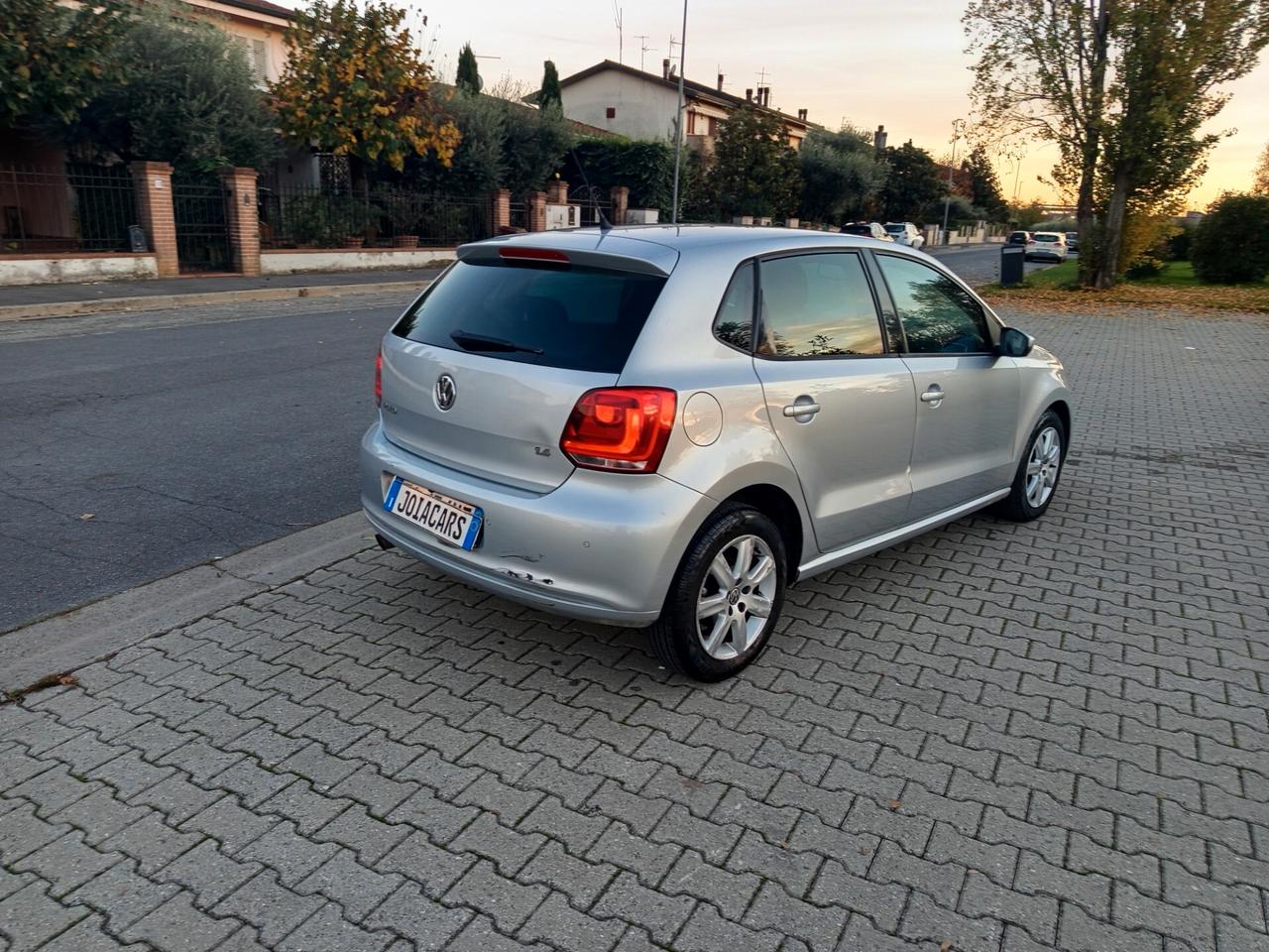 Volkswagen Polo 1.4 5 porte Highline