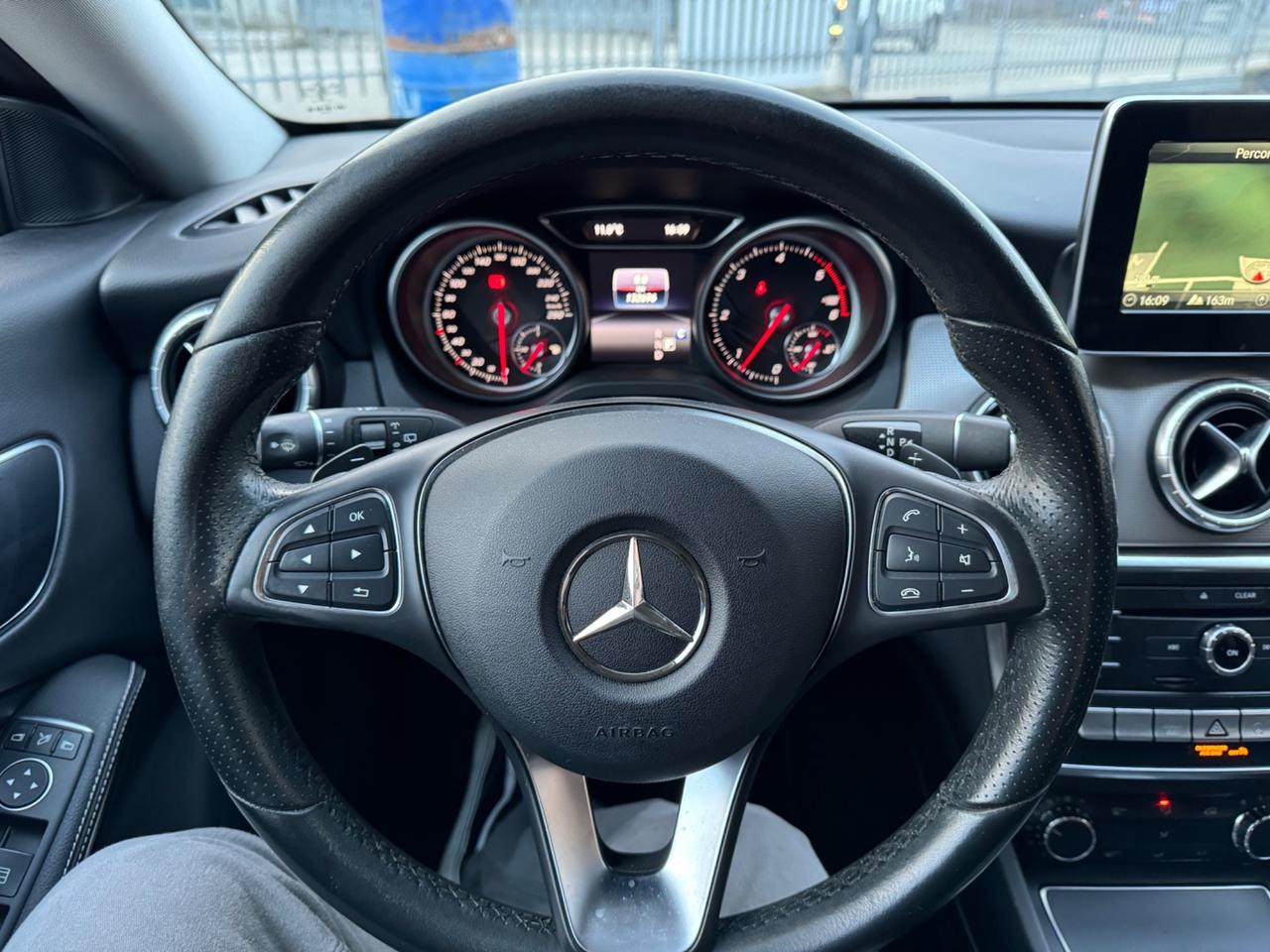 Mercedes-benz CLA 200d S.W. Automatic Premium