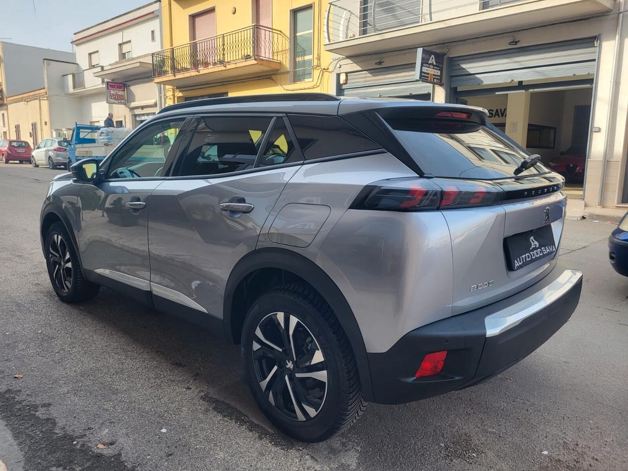 Peugeot 2008 HDi 130 EAT8 Allure+Led+Cerchi 17...