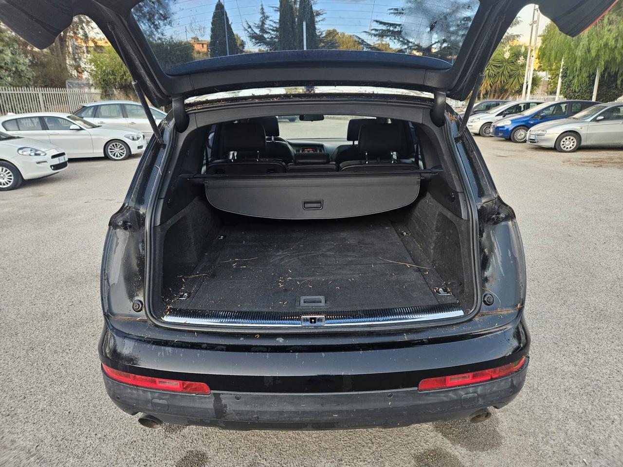 Audi Q7 3.0 V6 TDI 233CV quattro tiptronic