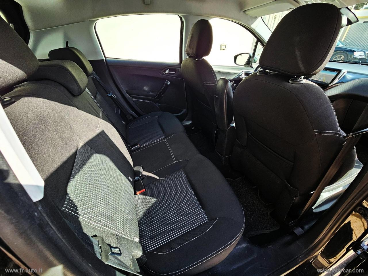 PEUGEOT 208 BlueHDi 75 5p. Allure