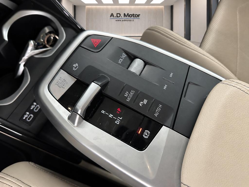 BMW X1 23 i Mild Hybrid 48V X-Line Edition Balance xDrive DCT