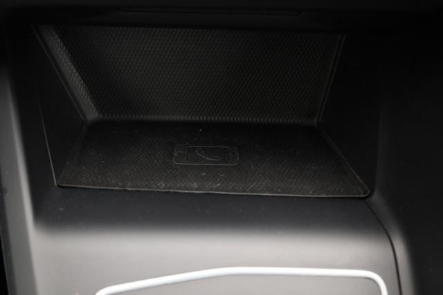 VOLKSWAGEN Golf Variant 1.0 eTSI EVO DSG Life