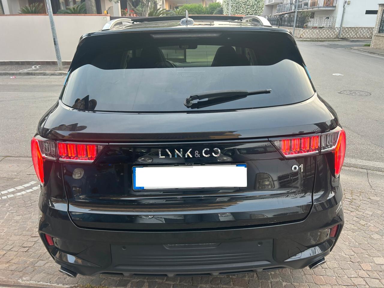 Lynk&co 01 PHEV