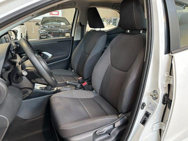 TOYOTA Yaris 1.0 5 porte Active - Telecamera - Carplay - IVA