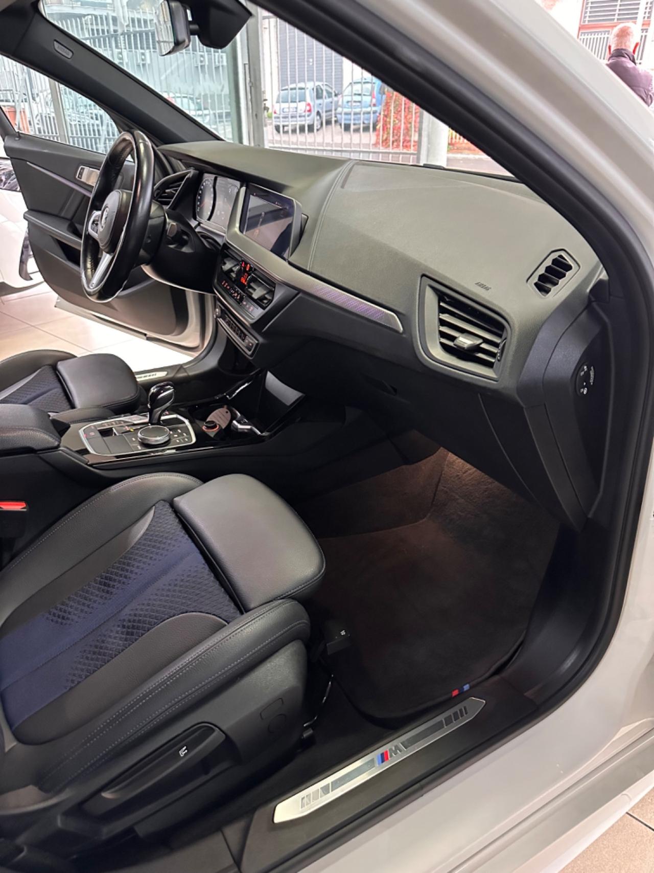 Bmw 116 116d 5p. Msport Exterior 2022 KM90.000