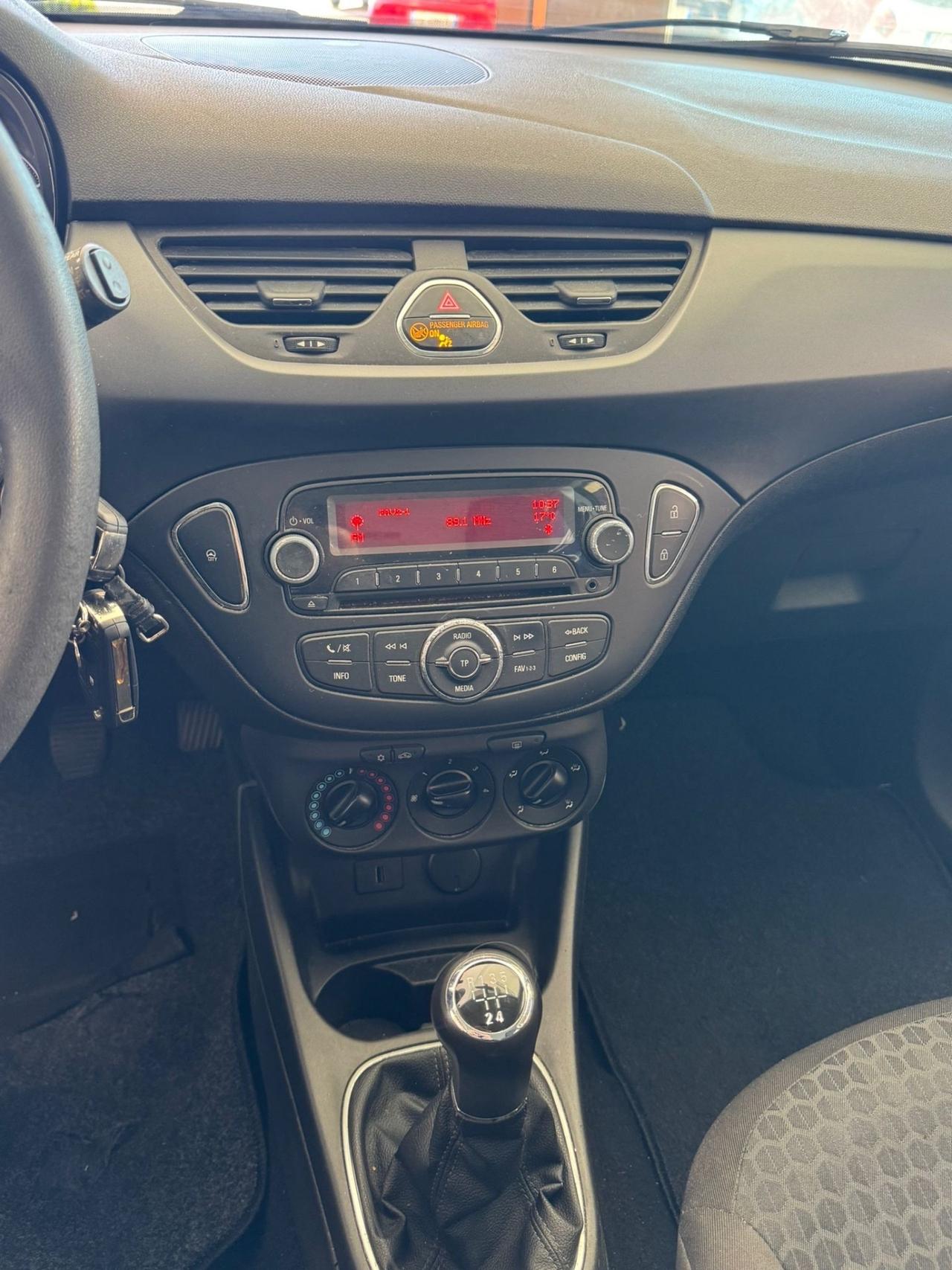 Opel Corsa 1.2 Coupé b-Color