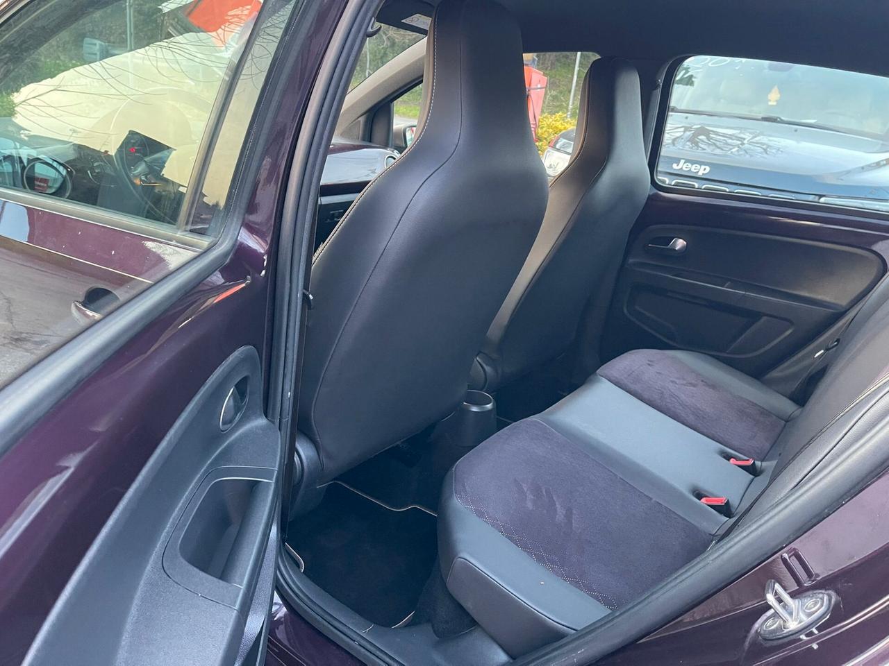 Seat Mii 1.0 5 porte by Cosmopolitan