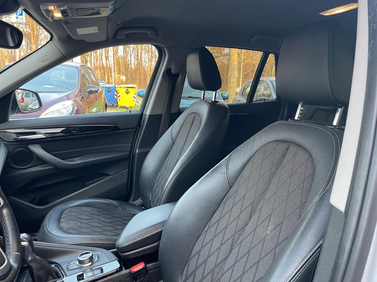 Bmw X1 XDrive20d*Automatik*Navi*Retrocamera