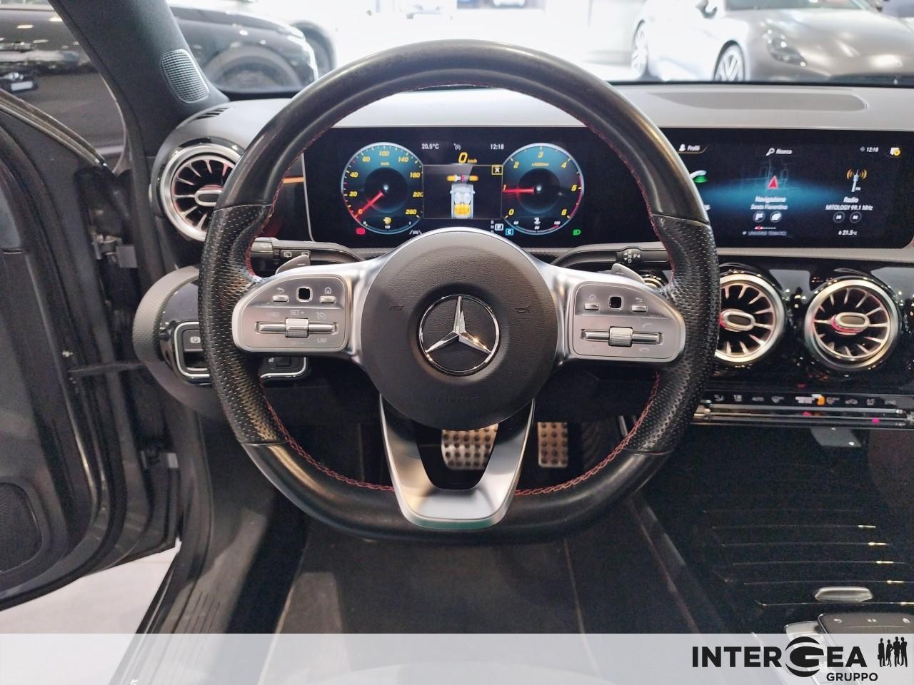 Mercedes-Benz A 180 d Premium auto
