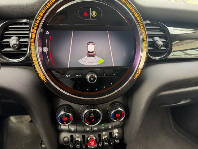 MINI Mini 1.5 Cooper Classic 5 porte