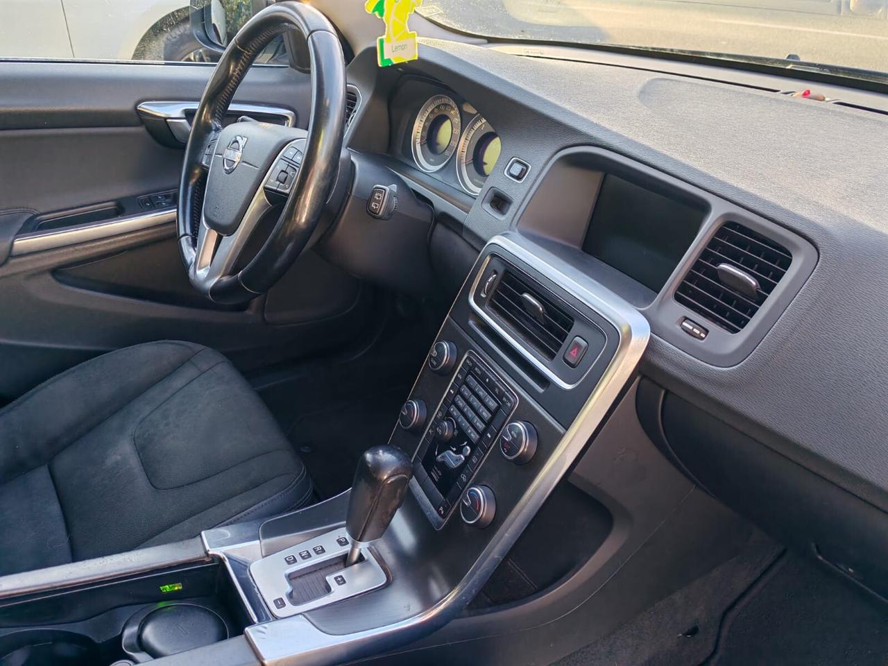 Volvo V60 D3 Geartronic Summum