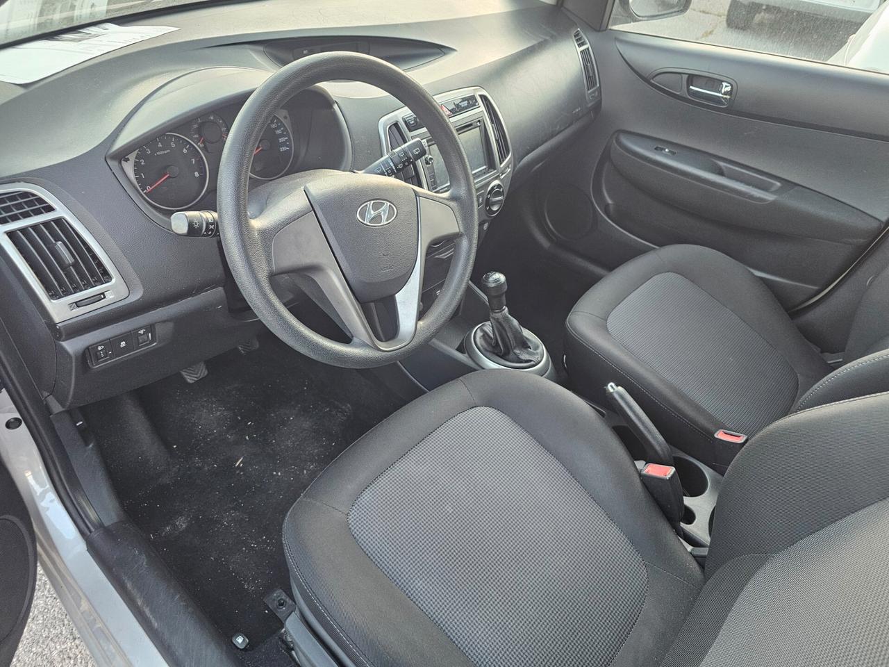 Hyundai i20 1.2 5p. Classic