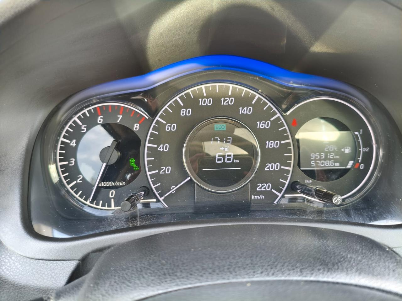 Nissan Note 1.2 12V DIG-S 98CV Tekna