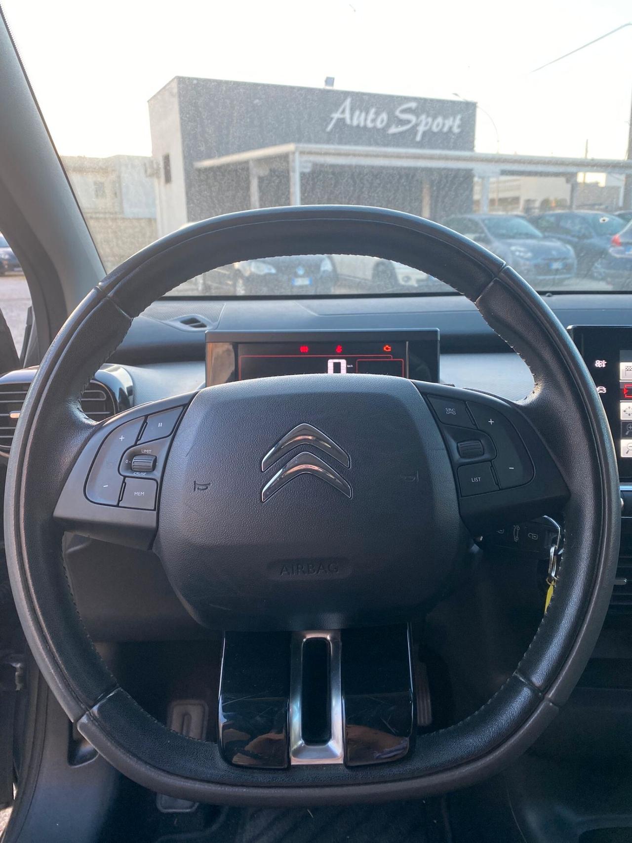 Citroen C4 Cactus BlueHDi 100 S&S Live