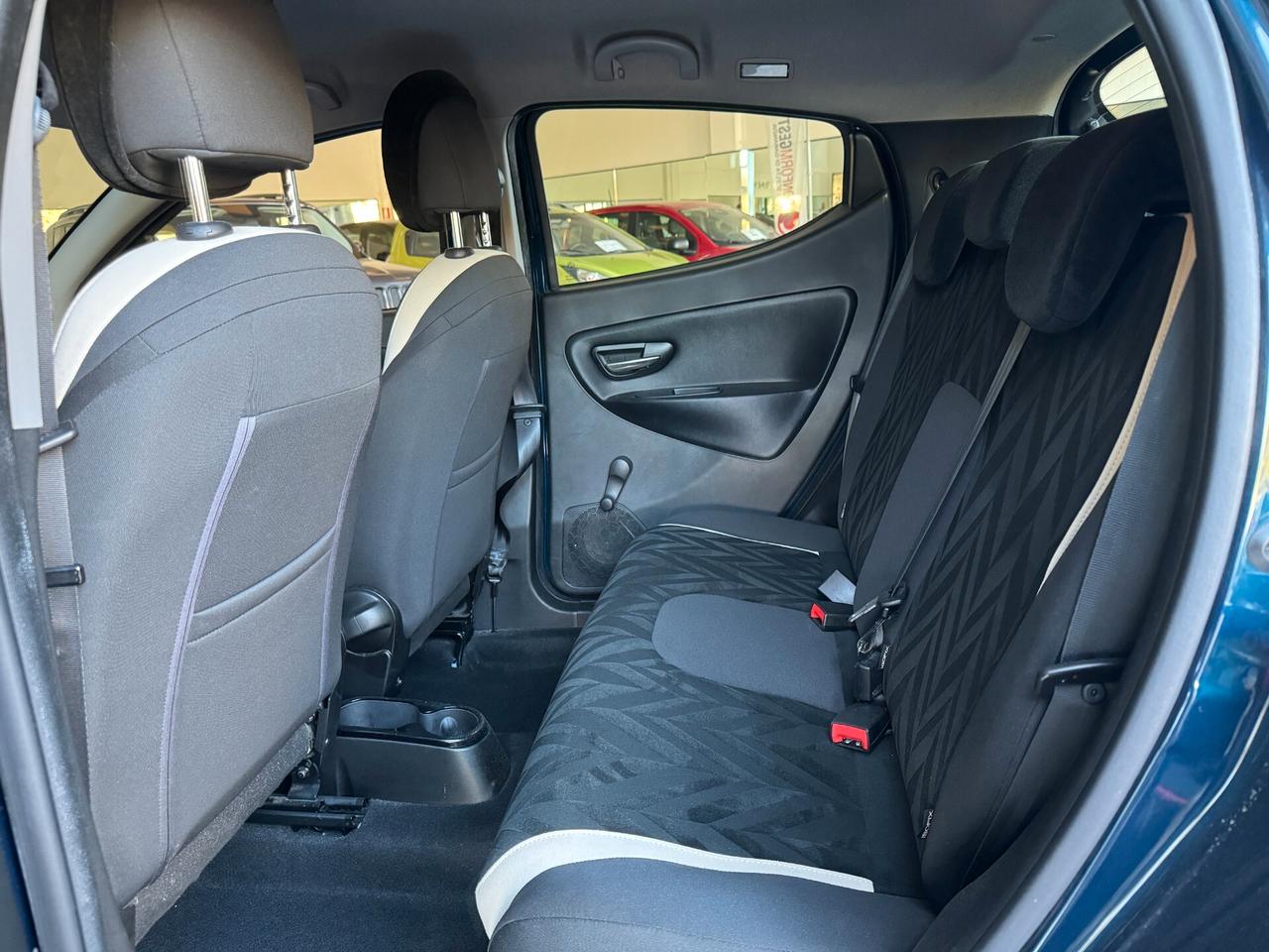 Lancia Ypsilon 1.2 69 CV 5 porte Platinum