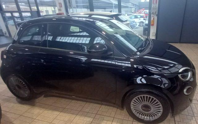 FIAT 500e Berlina 42 kWh Icon +