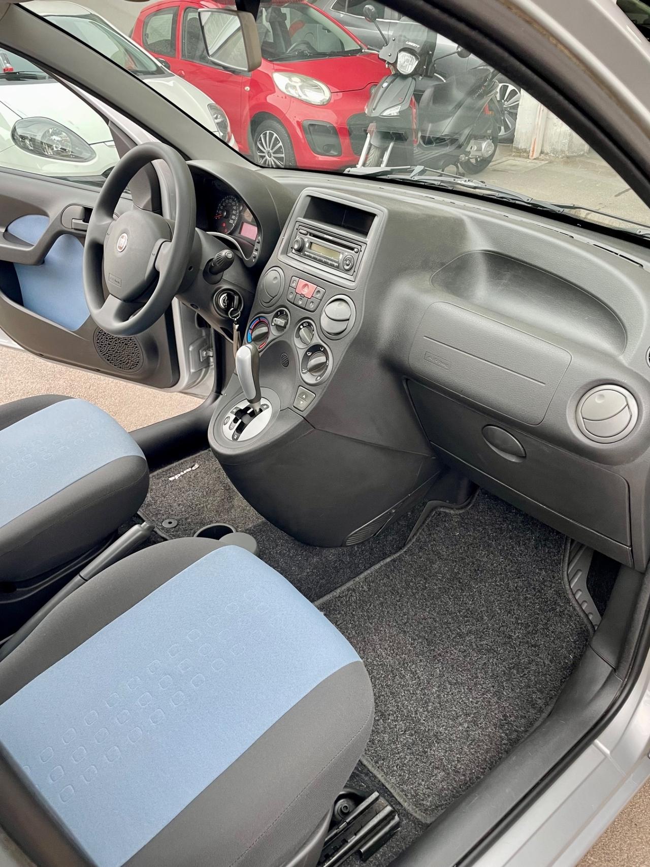 Fiat Panda 1.2 Dynamic automatica tetto panoramico apribile