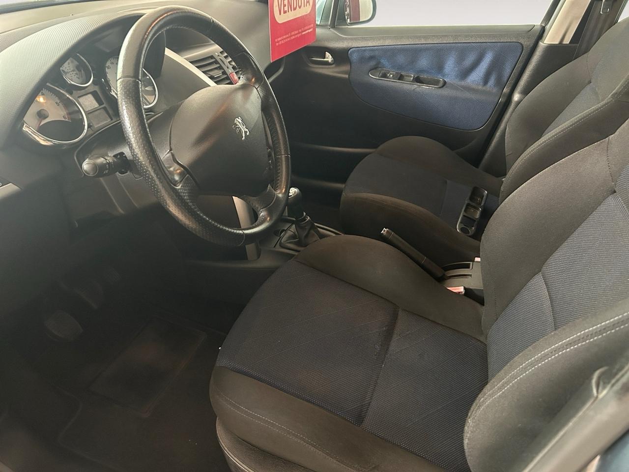 Peugeot 207 1.6 HDi 90CV 5p. XSI