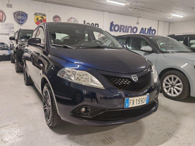 LANCIA Ypsilon 1.2 69 CV 5 porte Gold