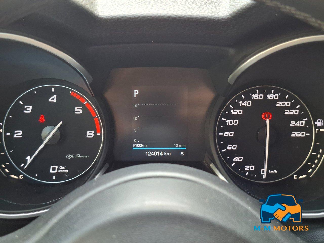 Alfa Romeo Stelvio 2.2 t Super Q4 190cv cinghia nuova