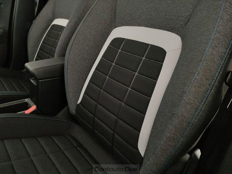 Citroën C3 C3 1.2 hybrid Plus 110cv edcs6