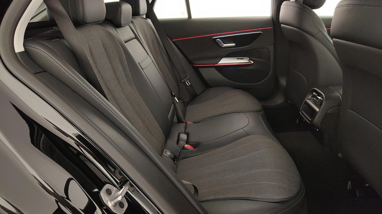 Mercedes-Benz E SW 200 d Advanced auto