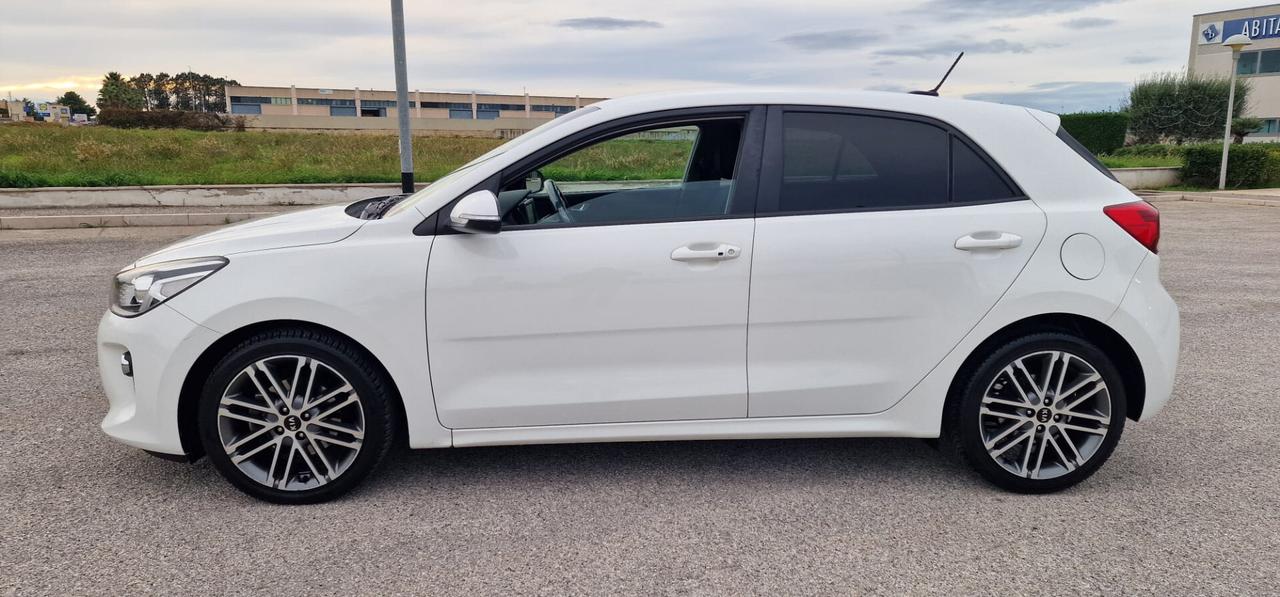 Kia Rio 1.4 CRDi 90CV 5 porte Cool 2017