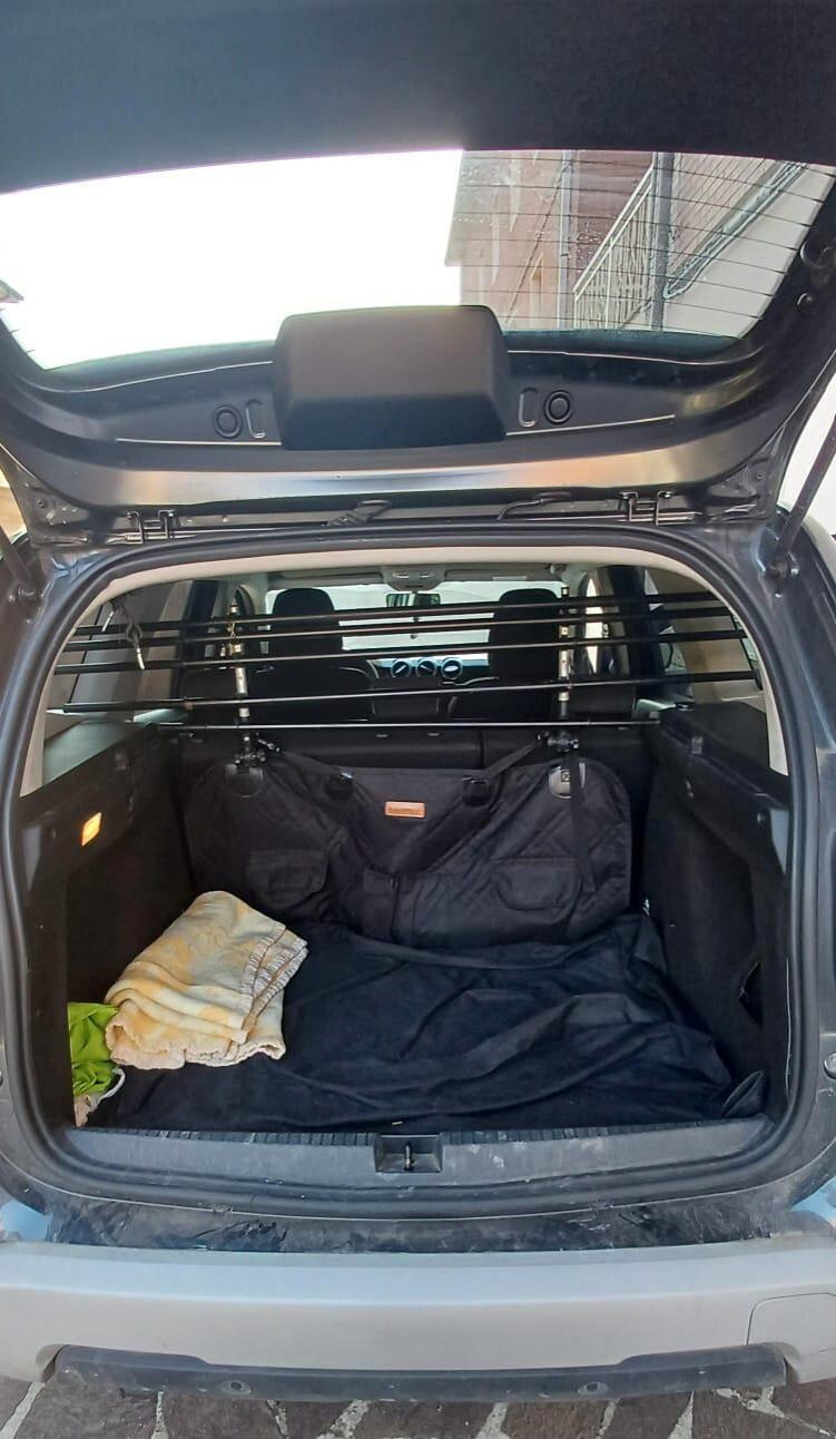 Dacia Duster Prestige 2 r motrici, gpl, full optional, unico propr, anno 2022, 45000km, neo patentati, bellissima