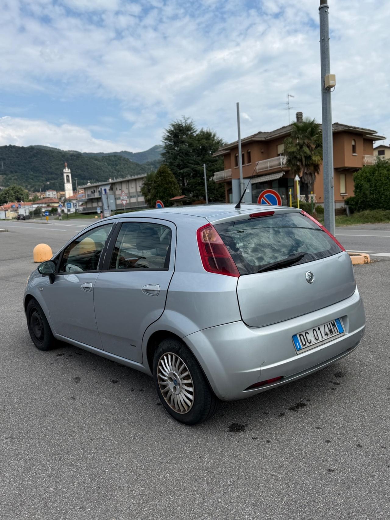 Fiat Grande Punto 1.3 MJT 75 CV 5 porte Active