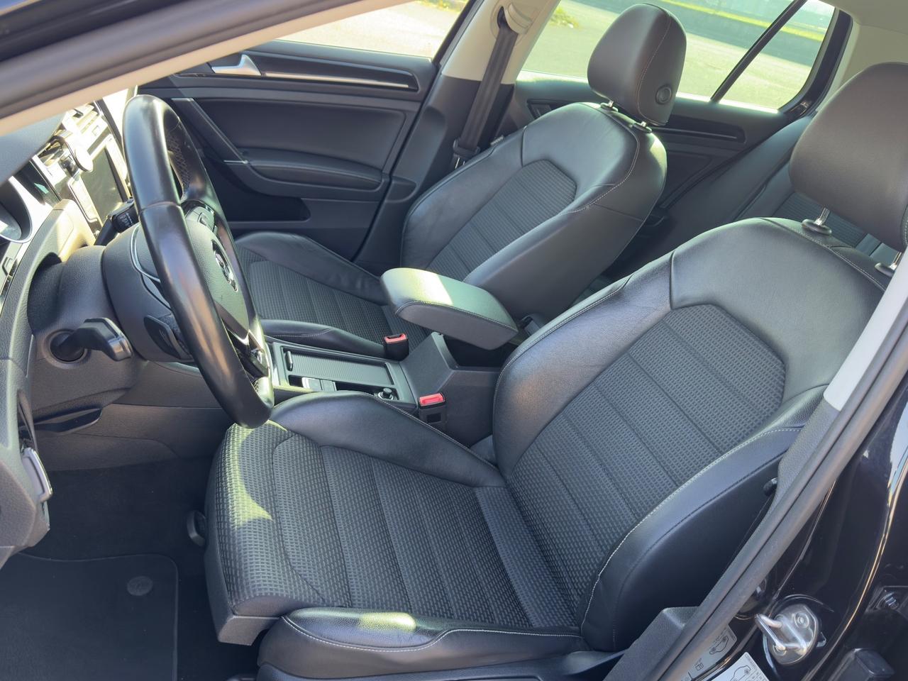 Volkswagen Golf 7 1.4 TGI DSG 2016 Executive highline