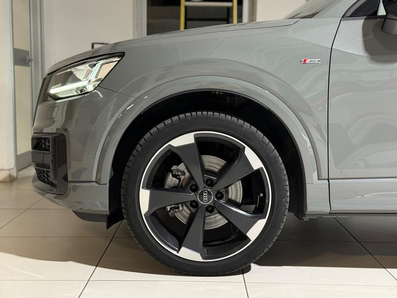 Audi Q2 35 TFSI 1.5 150 CV S-LINE Identity Black