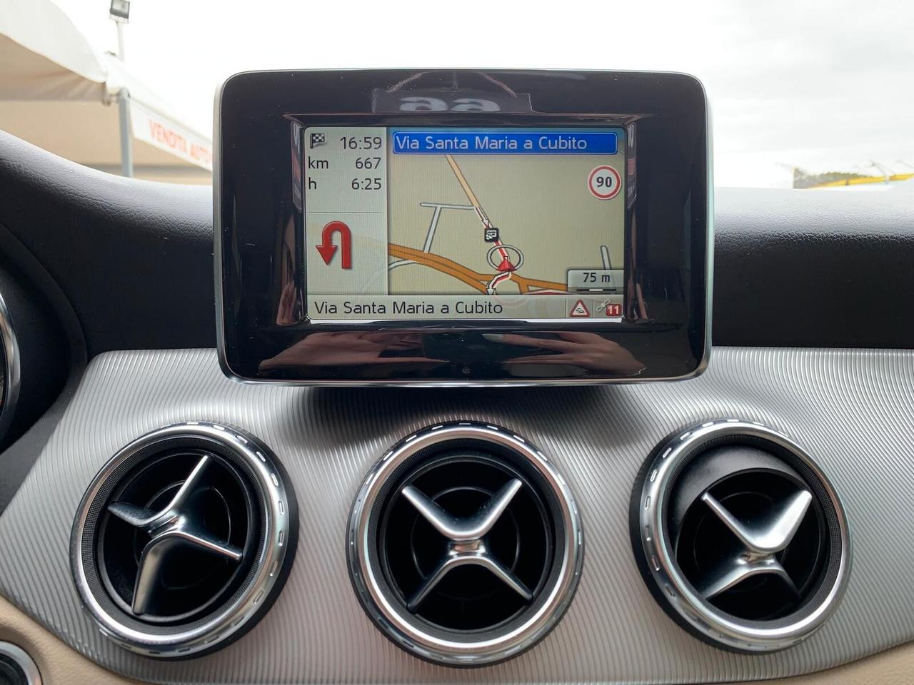 Mercedes-benz GLA 200 GLA 200 d Automatic Sport