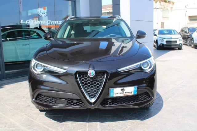Alfa Romeo Stelvio 2.2 t Super 160cv AUTO con NAVI e CarPlay