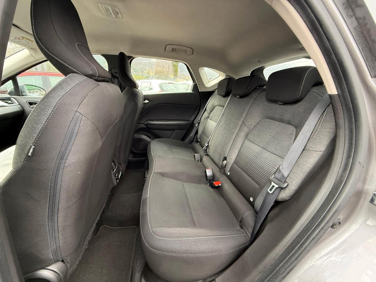 Renault Captur Blue DCi 115 CV EDC Business