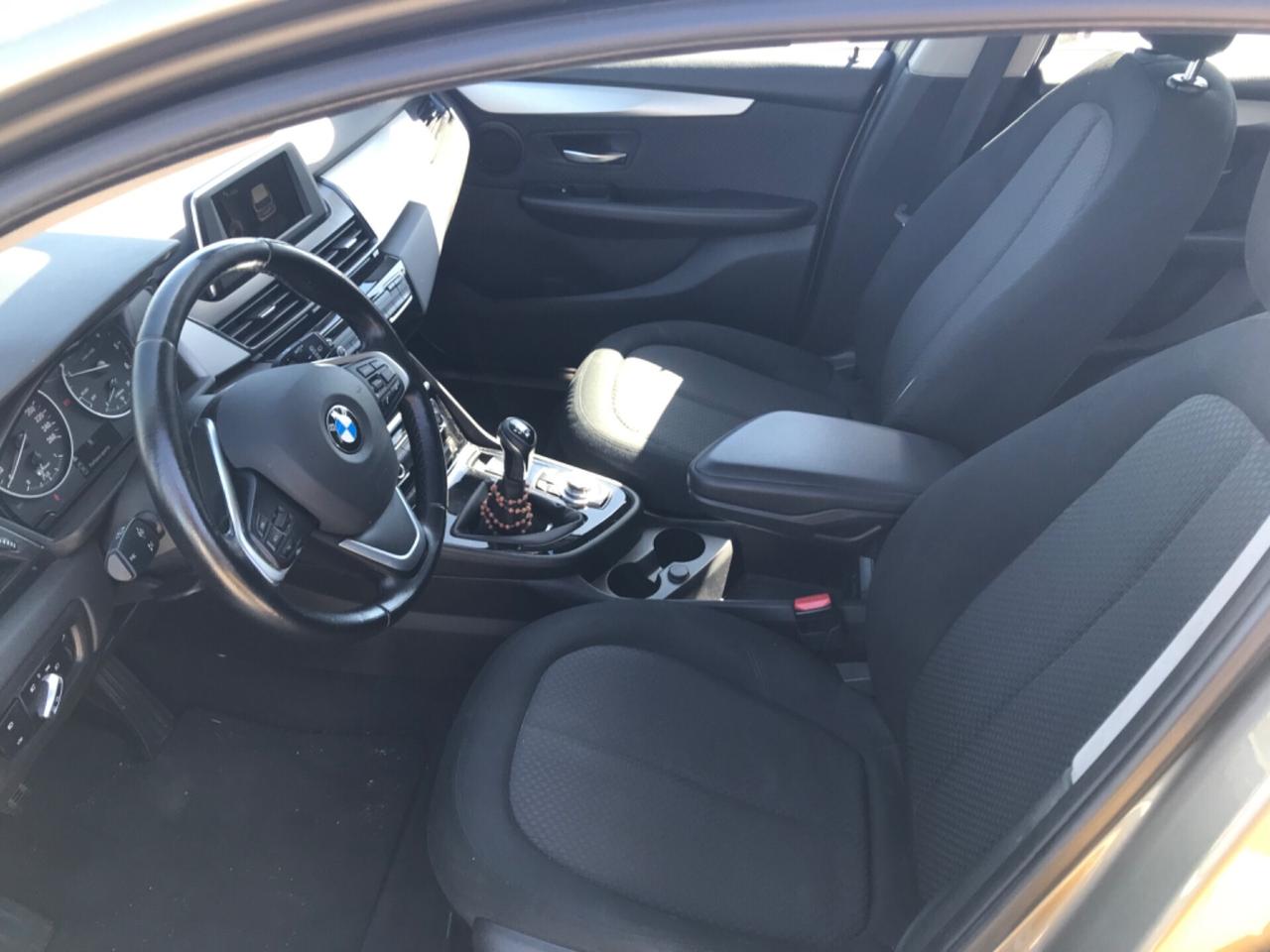 Bmw 2er Active Tourer 216d Active Tourer Advantage