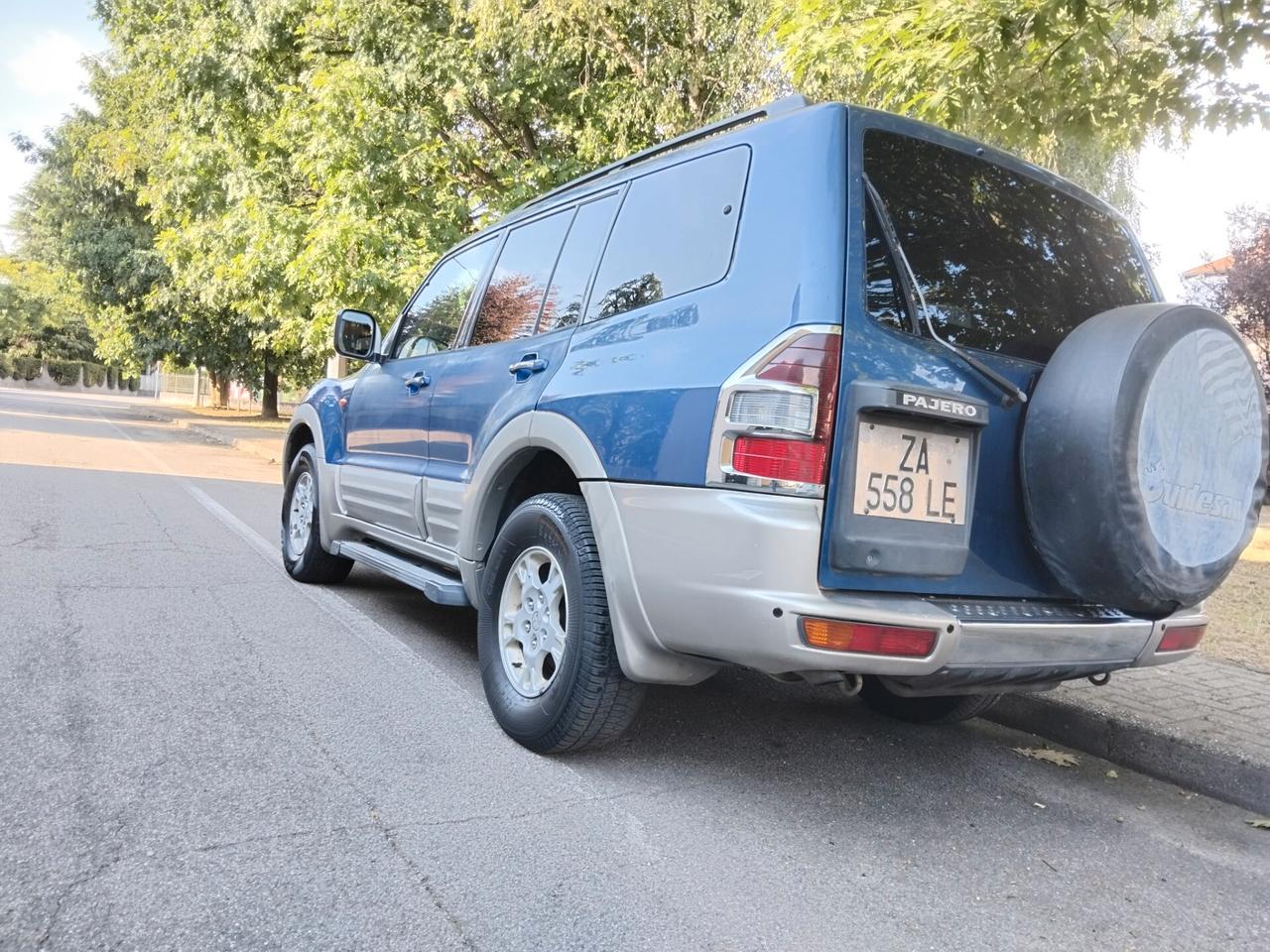 Mitsubishi Pajero 3.2 16V DI-D 7POSTI. GLS2 CAMBIO AUTOMATICO