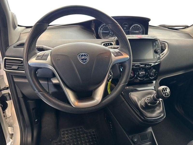 Lancia Ypsilon 1.0 FireFly 70cv S&S Hybrid GOLD