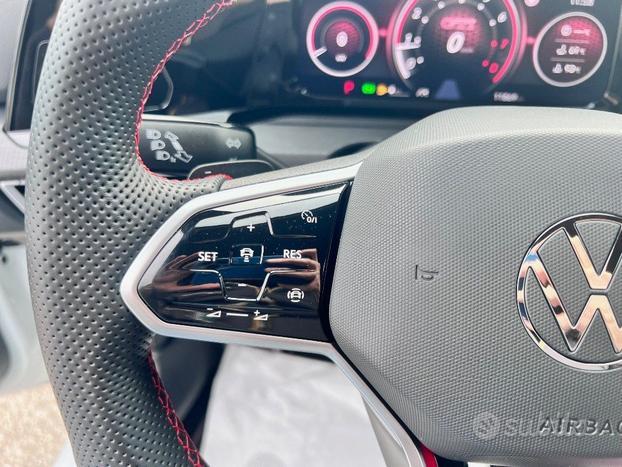 VOLKSWAGEN Golf GTI 2.0 TSI GTI DSG