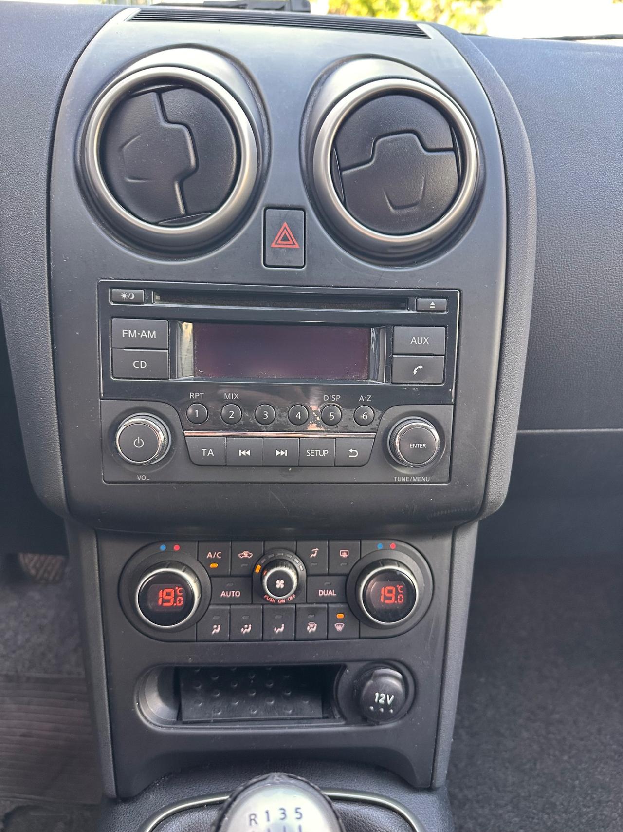 Nissan Qashqai 1.5 dCi DPF Tekna - EURO 5B