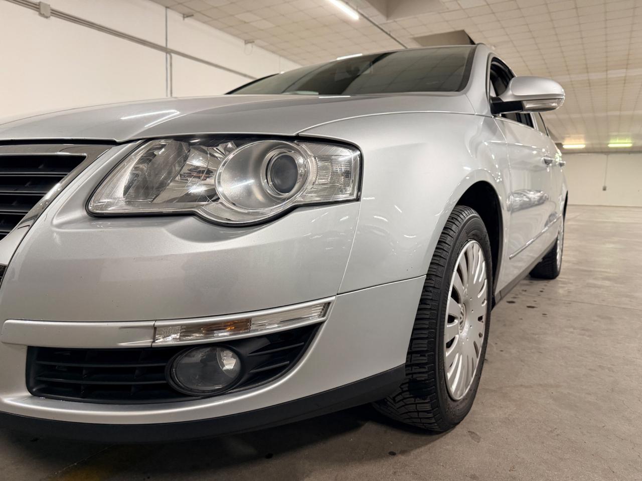 Volkswagen Passat 1.9 TDI/105CV Var. Comfortline