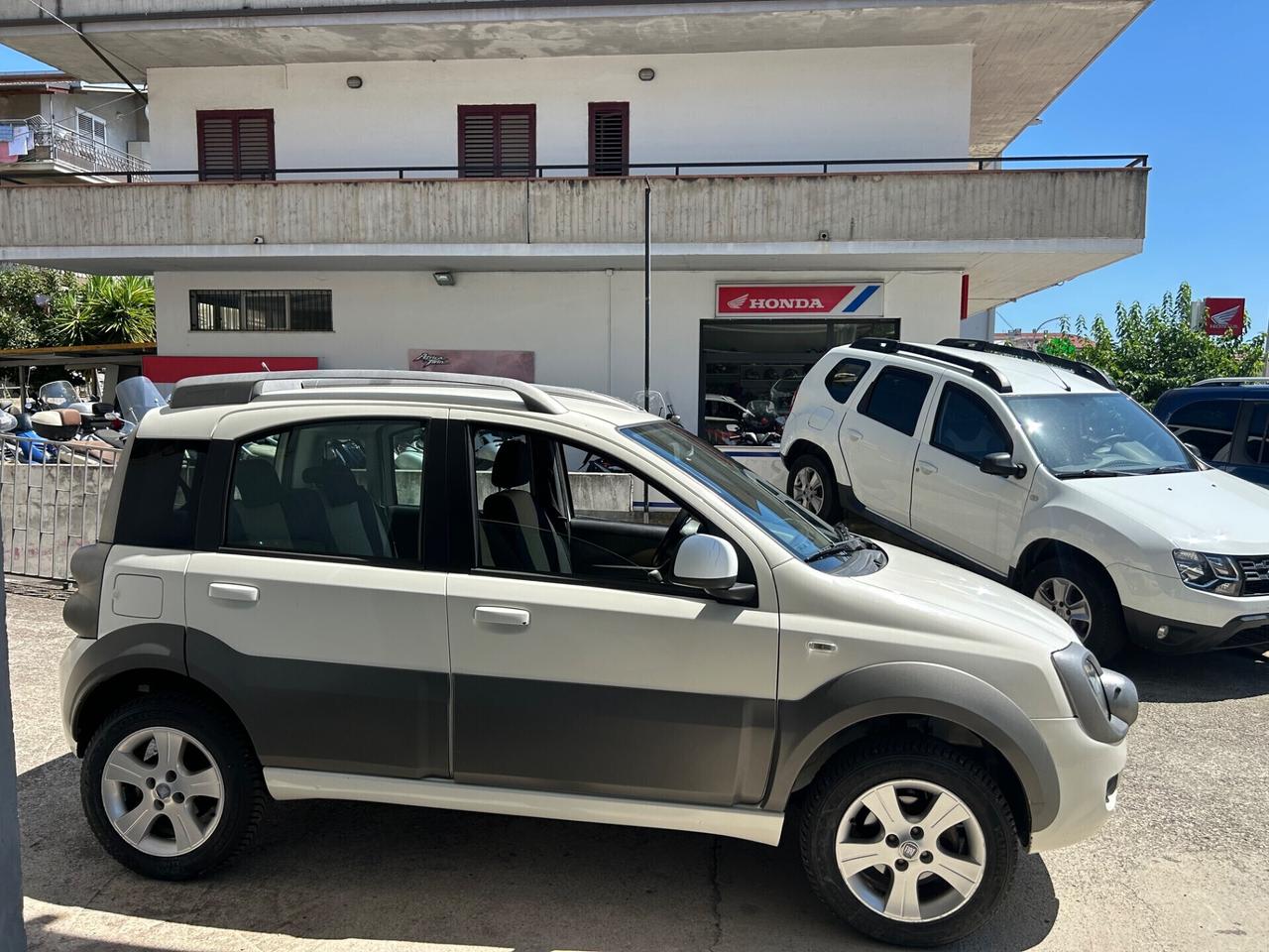 Fiat Panda CROSS 4X4 1.3 MJT
